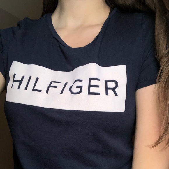 navy blue tommy hilfiger tee - Picture 1 of 3